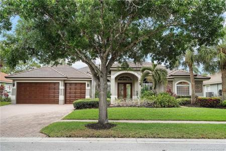 4404 SW La Paloma Drive
