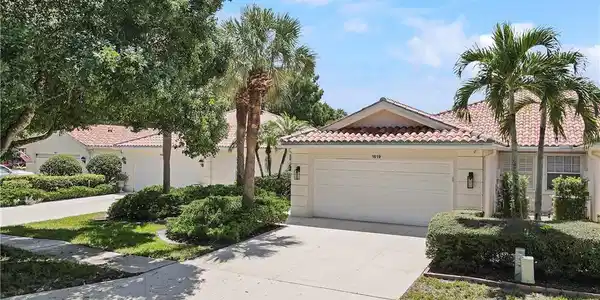 1619 SW Shady Lake Terrace