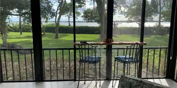 248 NE Edgewater Drive