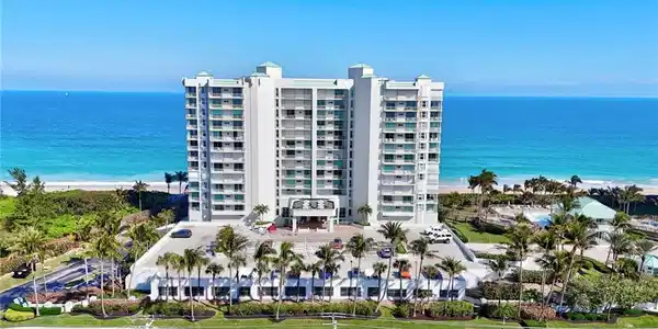 8600 S Ocean Drive