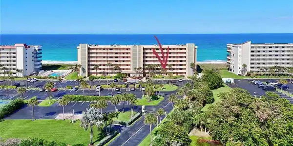 10200 S Ocean Drive