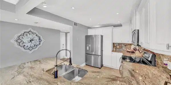 10680 S Ocean Drive