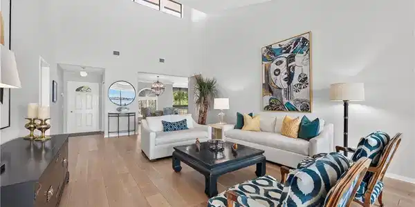 Image 2: Living Room
