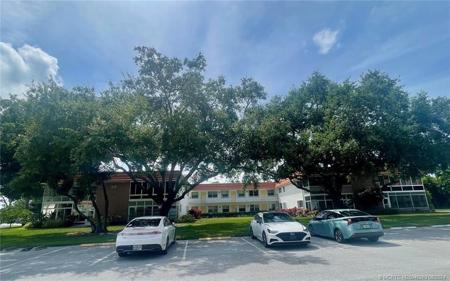 1225 NW 21st Street