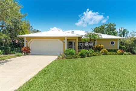 5358 SE Running Oak Circle