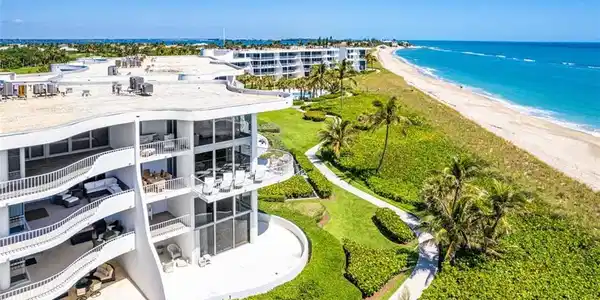 2001 SE Sailfish Point Boulevard