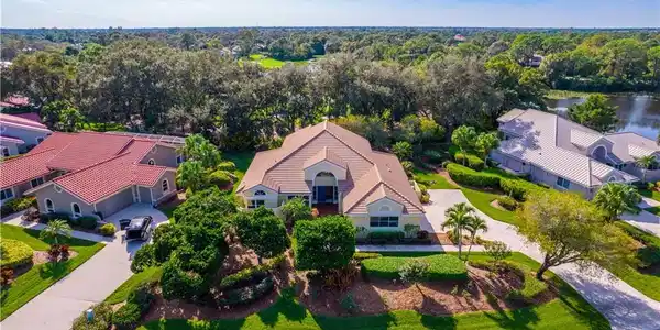 1537 NW Sweet Bay Circle