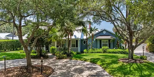 10 Copaire Road