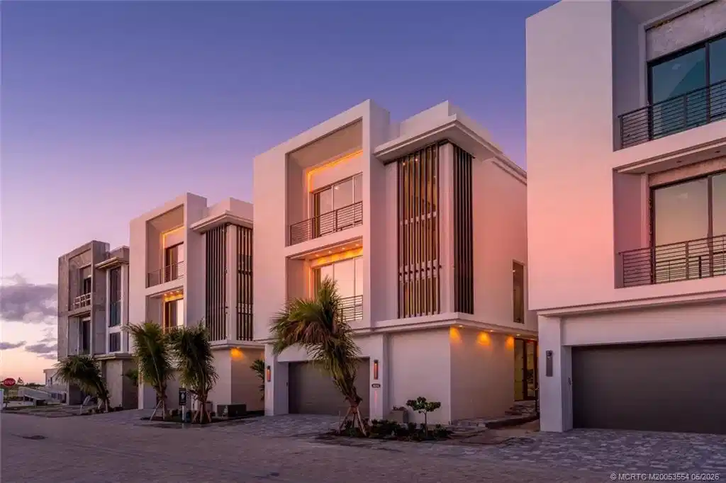 Image 1: Exterior evening