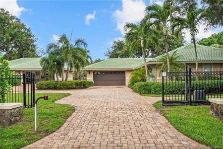 2164 SE Saint Lucie Boulevard
