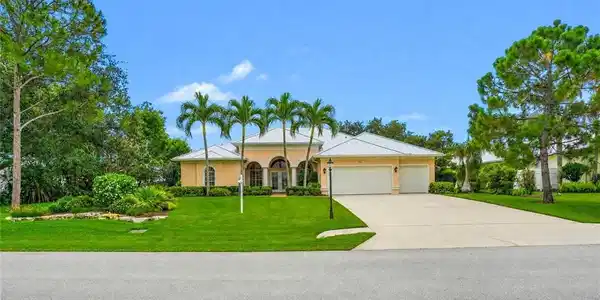 3780 SW Canoe Creek Terrace