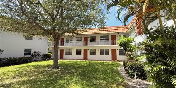 2600 SE Ocean Boulevard