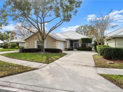 2035 SW Mayflower Drive
