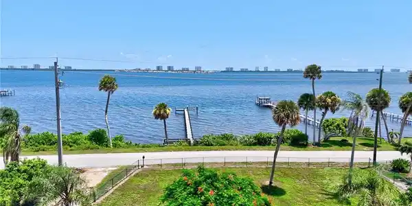 13121 S Indian River Drive