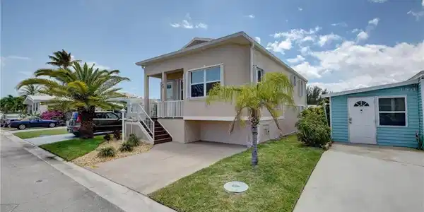 10851 S Ocean Drive
