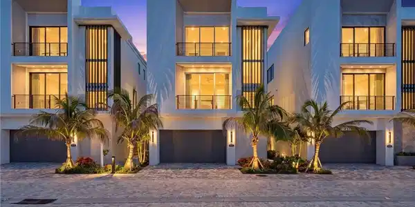 4316 Diamond Shores Way