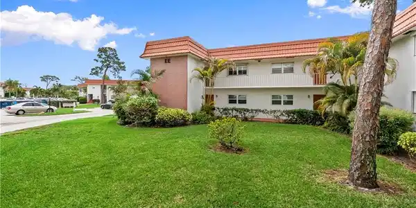 2600 SE Ocean Boulevard