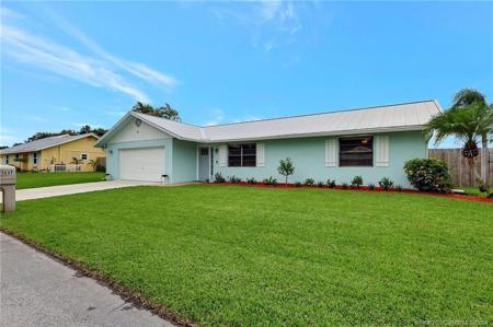1337 SW 24th Lane