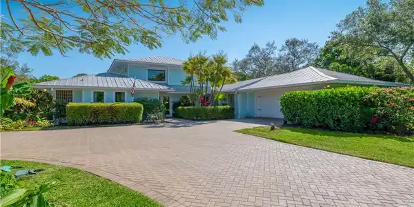 3601 SW Mashie Court