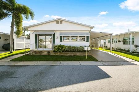 4300 SE Saint Lucie Boulevard