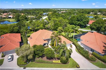 1731 NW Buttonbush Circle