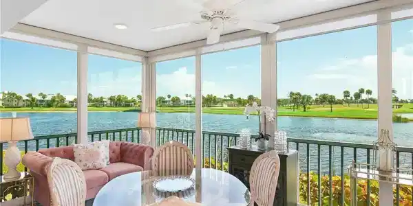 5599 NE Gulfstream Way
