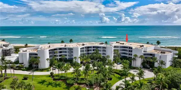 2001 SE Sailfish Point Boulevard