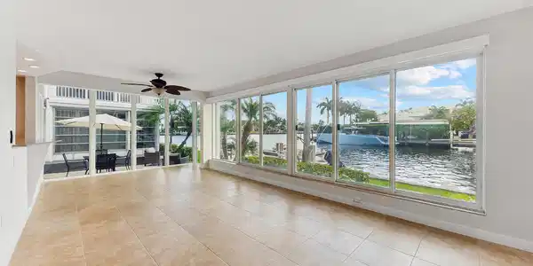180 Isle Of Venice Drive
