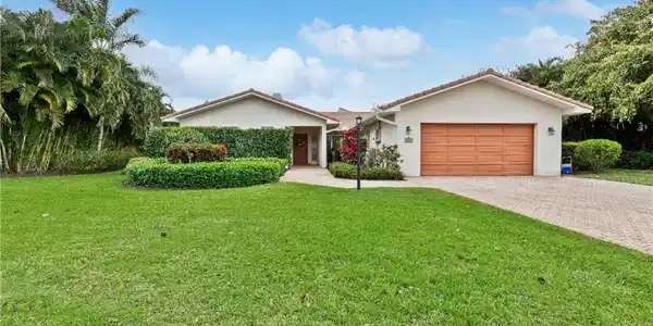 2819 NW St Lucie Lane