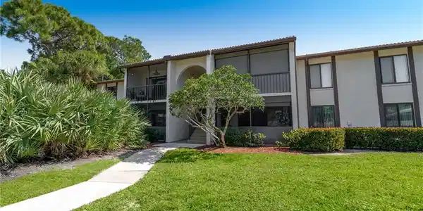 2114 SW Silver Pine Way