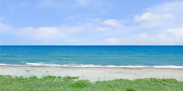 10200 S Ocean Drive