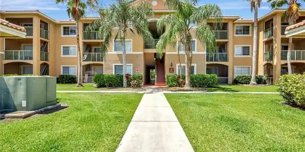 3738 NW Adriatic Lane