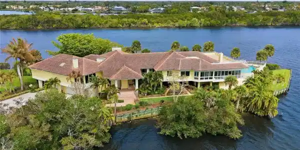12198 Riverbend Lane