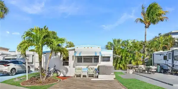 10701 S Ocean Drive
