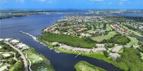 2408 SW Island Creek Trail