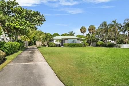 11105 S Indian River Drive