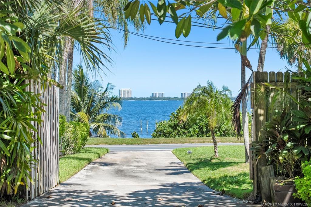 Image 4: 11105 S Indian River Dr.