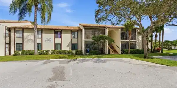1965 SW Silver Pine Way