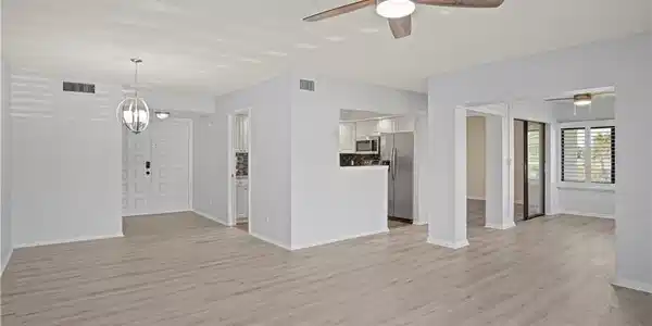 1800 SE Saint Lucie Boulevard