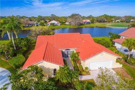 1804 NW Buttonbush Circle