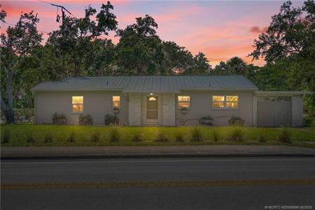 109 N Sewalls Point Road