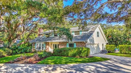 4 N Via Lucindia Drive