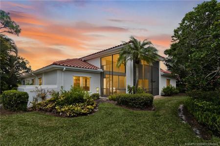 1507 NW Sawgrass Way