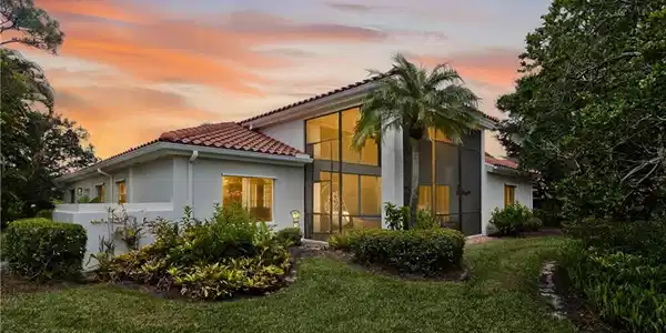 1507 NW Sawgrass Way