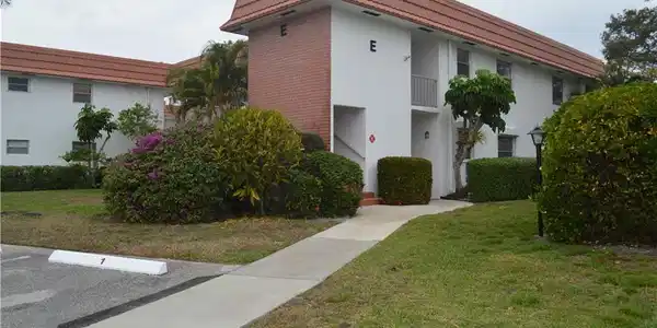 2600 SE Ocean Boulevard