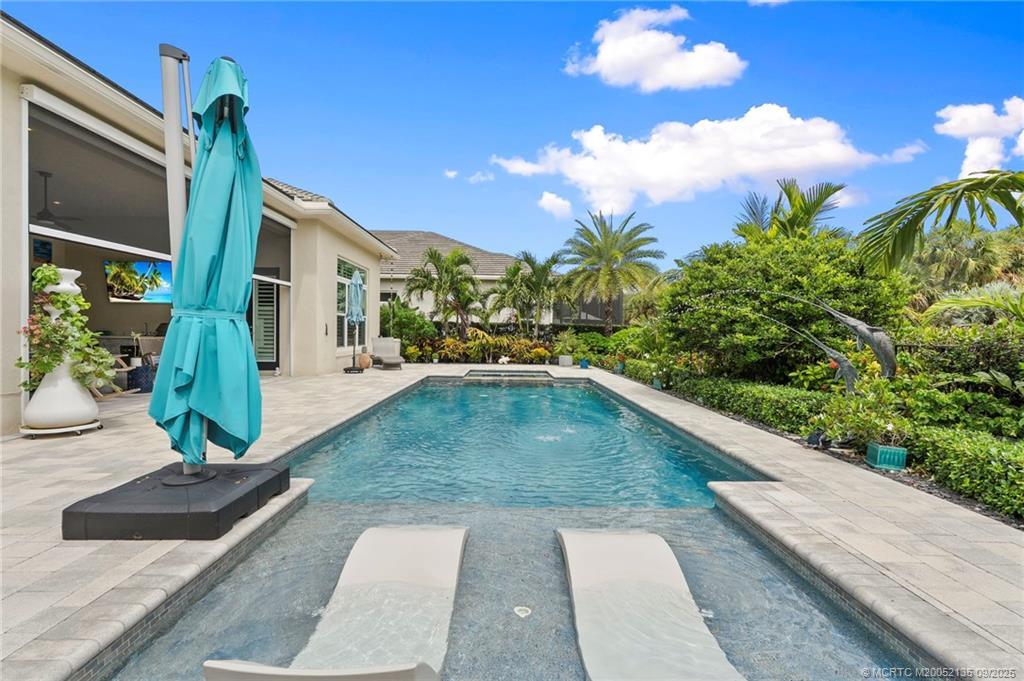 Image 2: Heated Pool & Spa