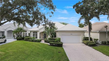 1676 SW Monarch Club Drive