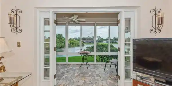 1225 NW 21st Street