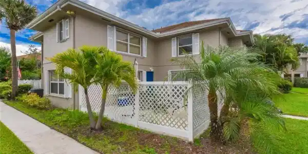 3325 SW Sunset Trace Circle