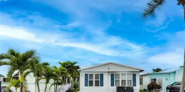 10701 S Ocean Drive